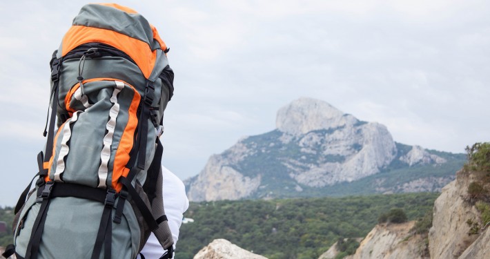 hiking-backpack-in-mountains